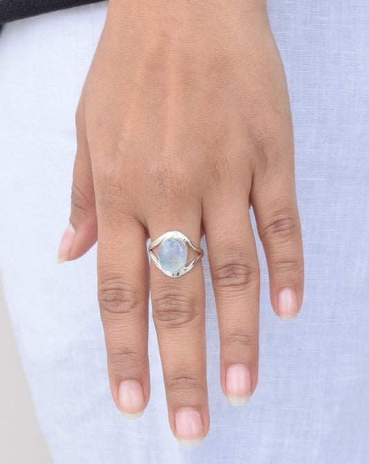 White Rainbow Moonstone 925 Sterling Silver Gemstone Ring