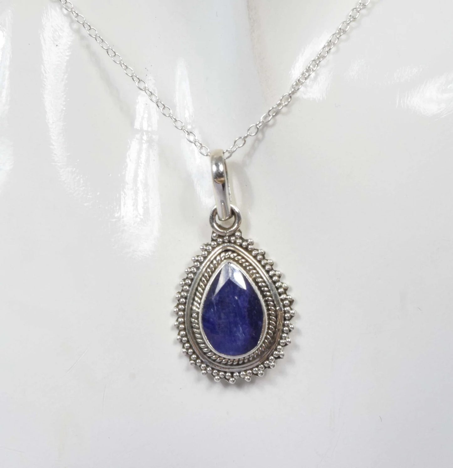 Blue Sapphire 925 Sterling Silver Chain Pendant