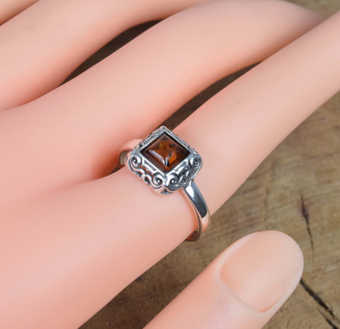 Baltic Amber 925 Sterling Silver Ring