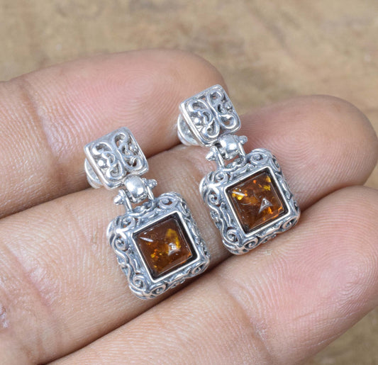 Baltic Amber Hook 925 Sterling Silver Stud