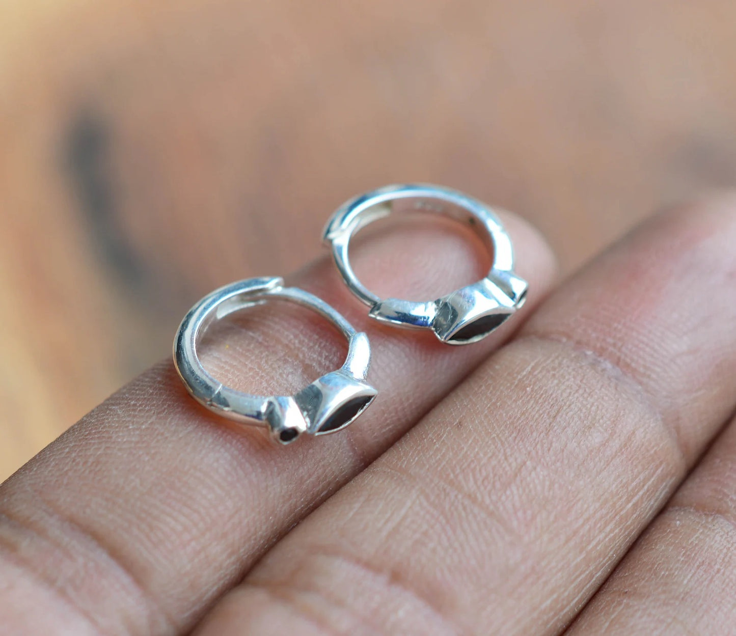 Cut Black Onyx 925 Sterling Silver Hoop Earring