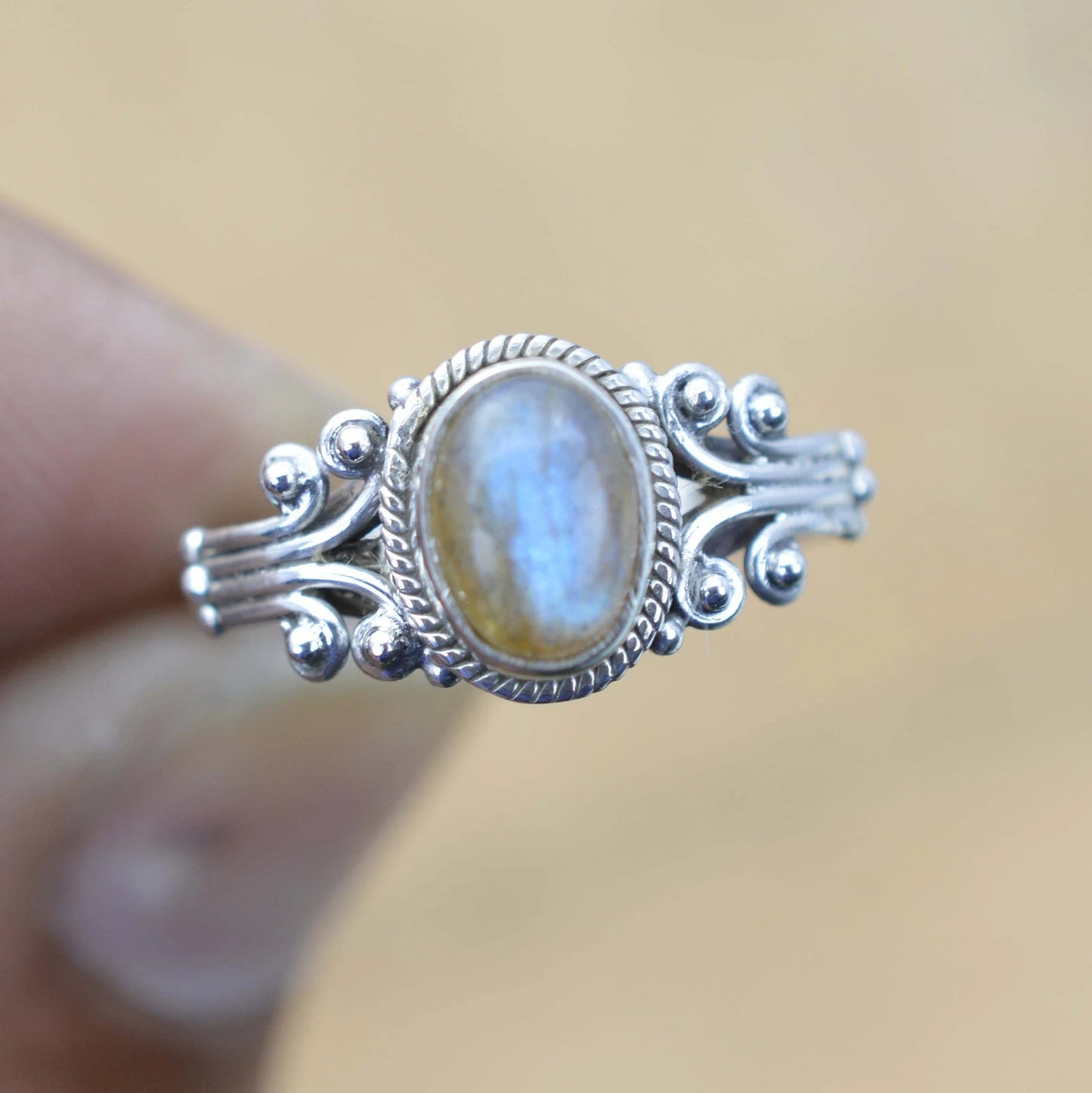 Labradorite 925 Sterling Silver Ring