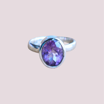 Cut Natural Amethyst 925 Sterling Silver Gemstone Ring ~ Handmade Jewelry ~ Oval Shape