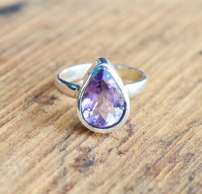 Cut Natural Amethyst 925 Sterling Silver Gemstone Ring ~ Handmade Jewelry ~ Oval Shape (Copy)