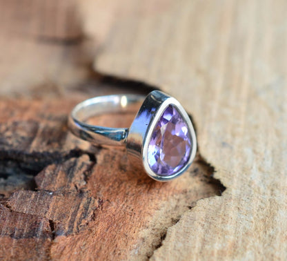 Cut Natural Amethyst 925 Sterling Silver Gemstone Ring ~ Handmade Jewelry ~ Oval Shape (Copy)